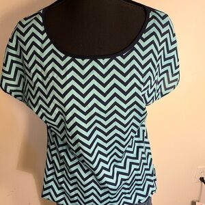 Espresso Chevron Print Short Sleeve Top - Aqua & Navy